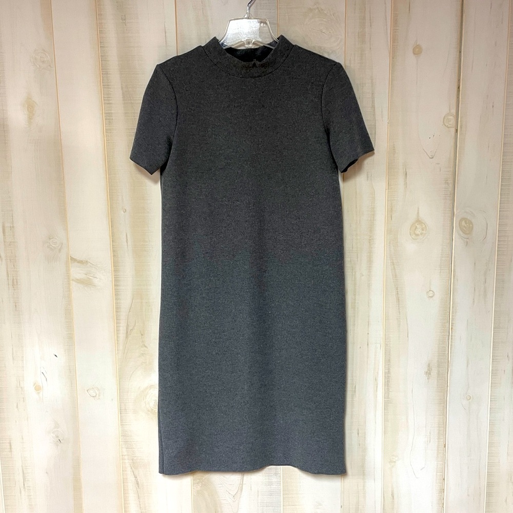 Zara Trafaluc Gray Mock Neck Short Sleeve Sweater Dress Sz S - Picture 1 of 3